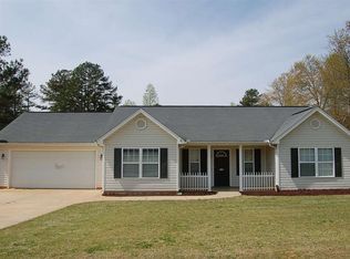 125 Cedar Glen Dr, Williamston, SC 29697
