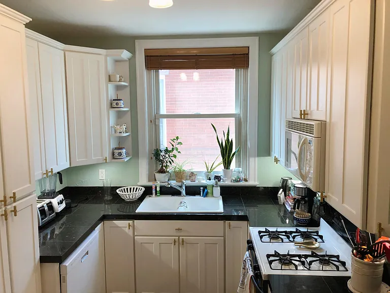 2210 E Mississippi Ave #1 — Photo 8