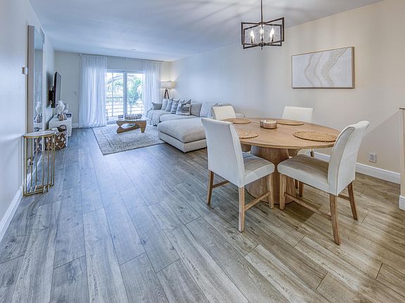 2nd image of 1428 S Lakeside Drive #31