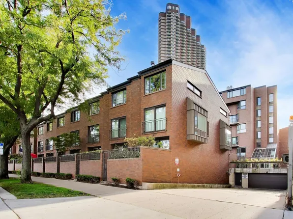 3700 N Lake Shore Dr APT 104, Chicago, IL 60613