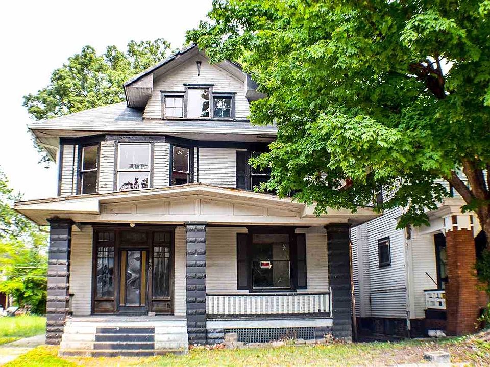 1st image of 820 E Blackford Ave