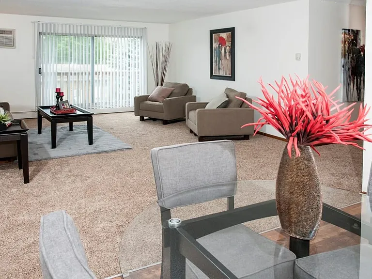 Valley Place Apartments — Photo 8