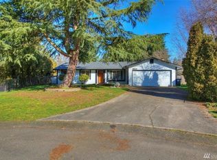 859 135th St E, Tacoma, WA 98445