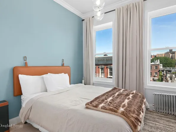 28 Perry Street image 1 of 10