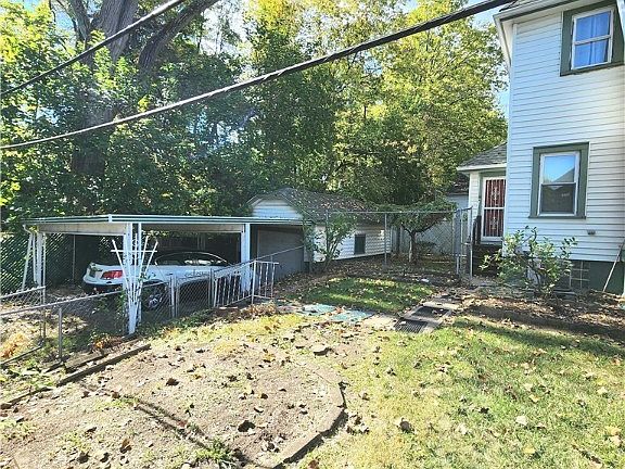 3rd image of 4200 Midway Ave