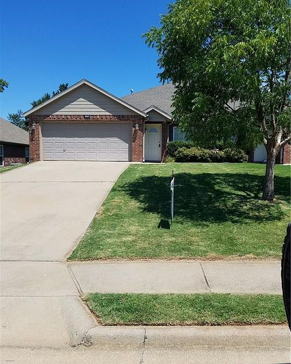 1st image of 297 Copper Oaks Dr