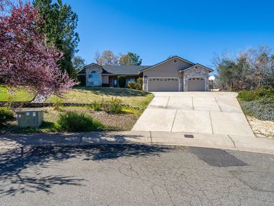 2292 Wicklow St, Redding, CA, 96001