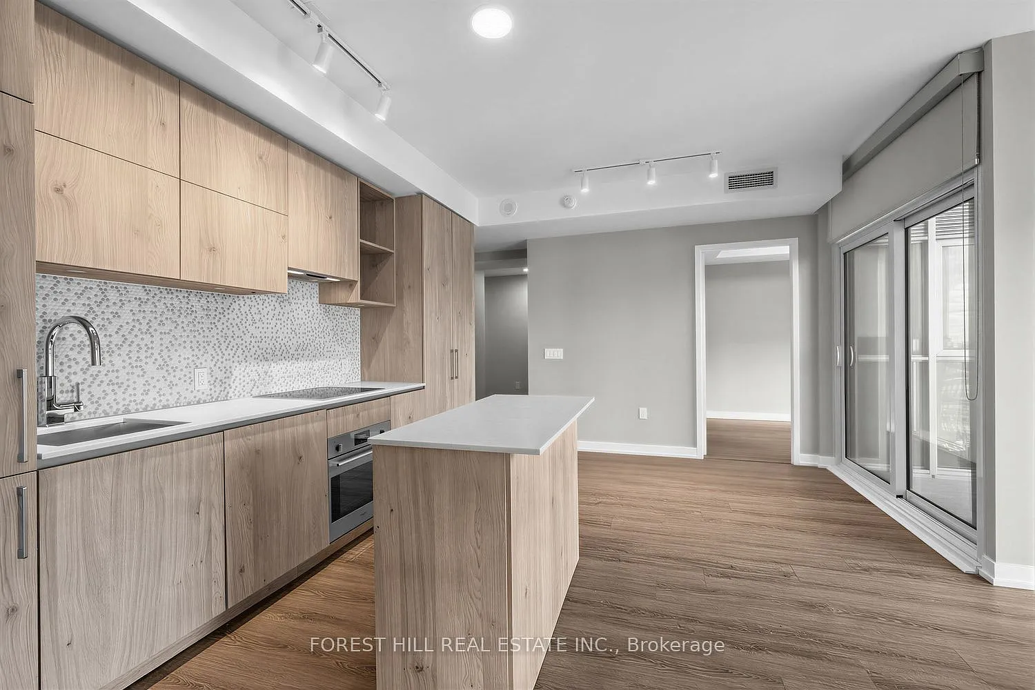 3 bed, $3,850 — Photo 1