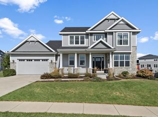 1274 Coventry Cir, Verona, WI 53593