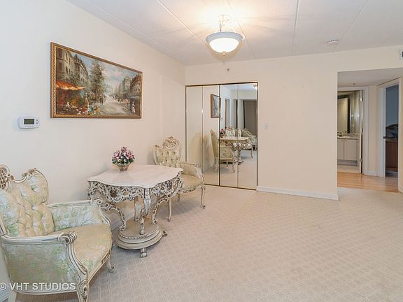 4th image of 511 N Cass Ave APT 3A