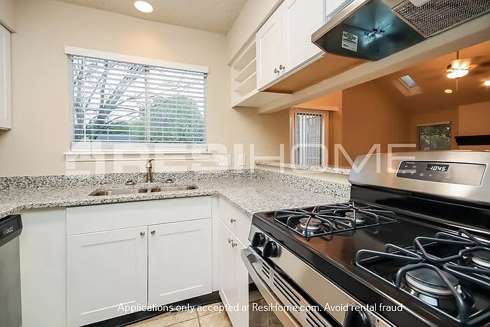 Building Photo - 6402 Wild River Dr