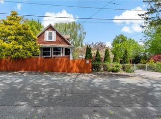 185 Ottawa Ave, Warwick, RI 02889