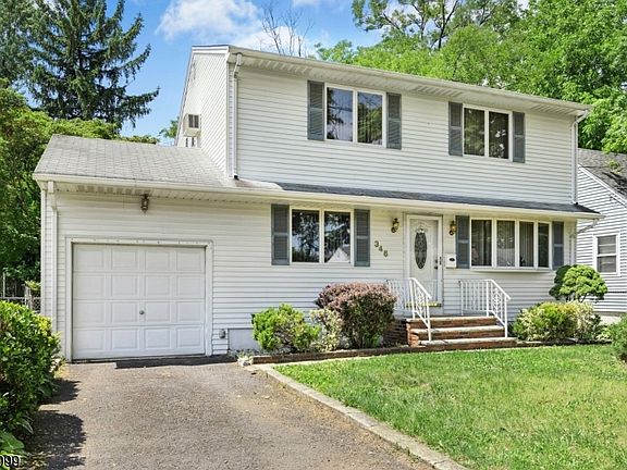 3rd image of 346 Farley Ave