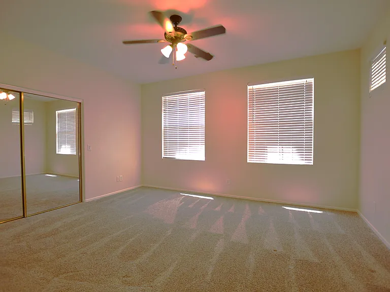 5310 E Harmony Ave — Photo 16