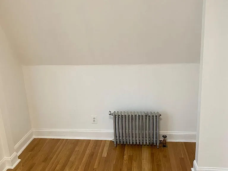 29 Waldo Ave #3 — Photo 6