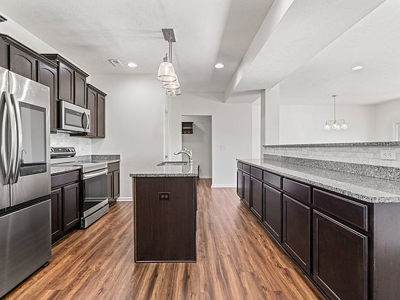 5th image of 18131 Pennsy Way