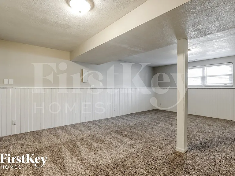 7119 N Shannon Ave — Photo 13