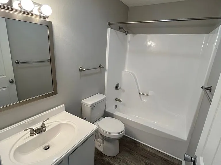 Park Place North Apartment Homes — Photo 17