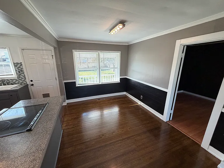 4966 S Madison Ave — Photo 6