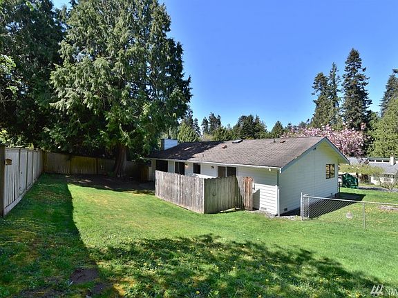 5th image of 26999 Tamsen Ave NW