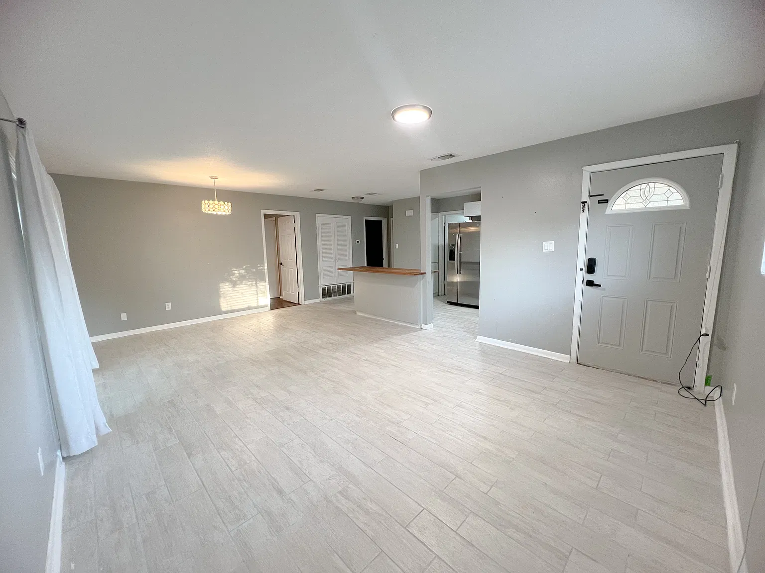 2 bed, 1000 sqft, $1,850 — Photo 4