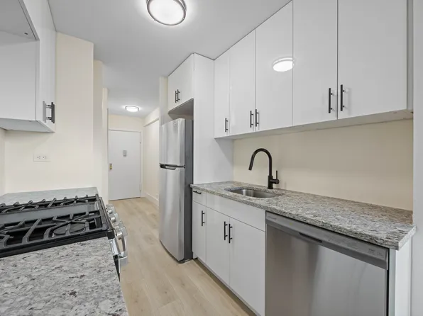 825 Morrison Avenue image 7 of 19