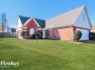9835 Averbury Dr, Cordova, TN 38016