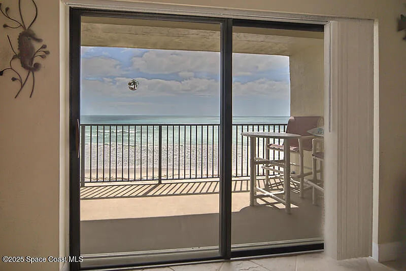 2 bed, 1187 sqft, $2,500 — Photo 3