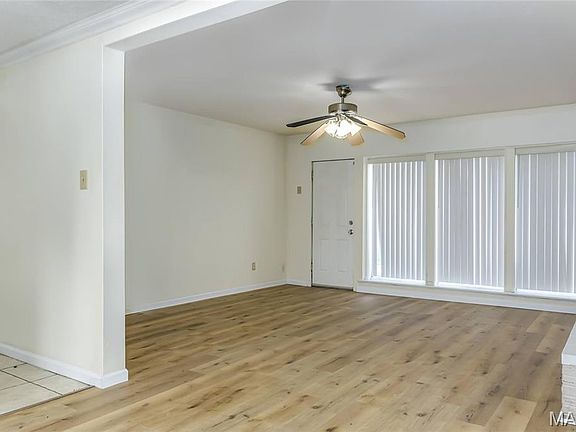 4th image of 8201 Braddock Dr