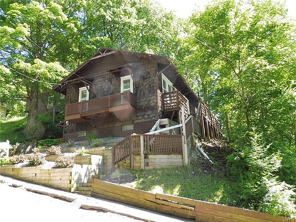 2nd image of 130 Arsenal Dr