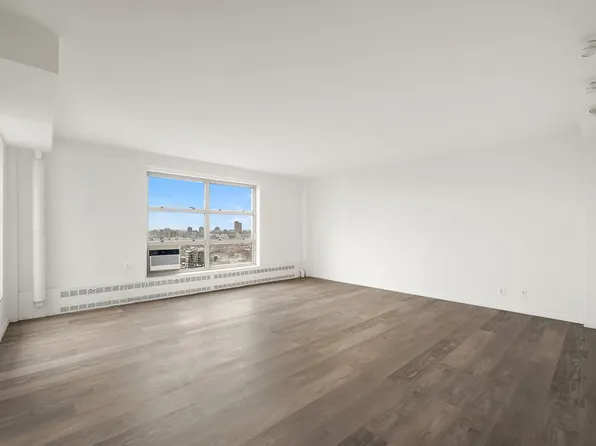 501 West 123rd Street 21D image 2 of 12