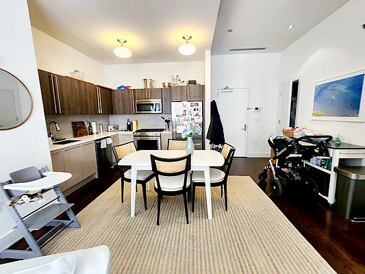 Rented by Ideal Properties Group | media 5