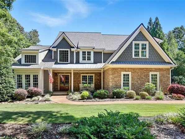 803 Night Fire Dr, Dawsonville, GA 30534