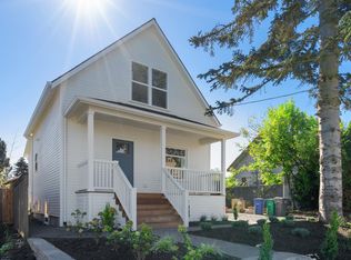 1018 NE Dean St #A, Portland, OR 97211
