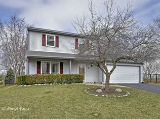 4618 Southhampton Dr, Island Lake, IL 60042
