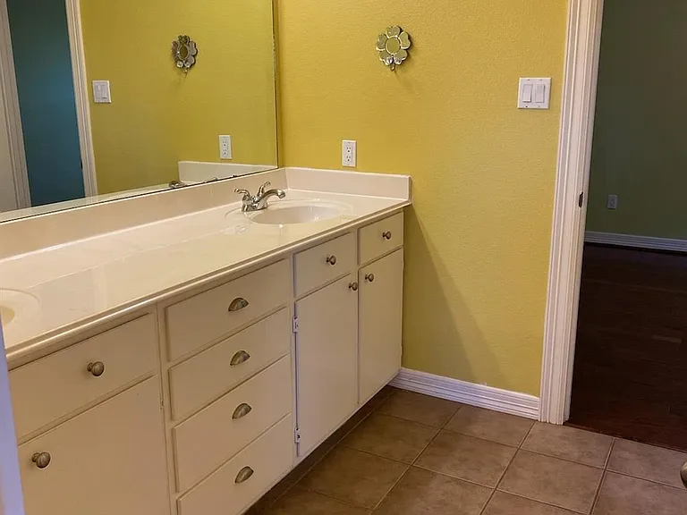 11815 Canyon Mills Dr — Photo 23