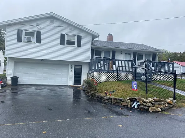 2 Mayflower Rd, Augusta, ME 04330