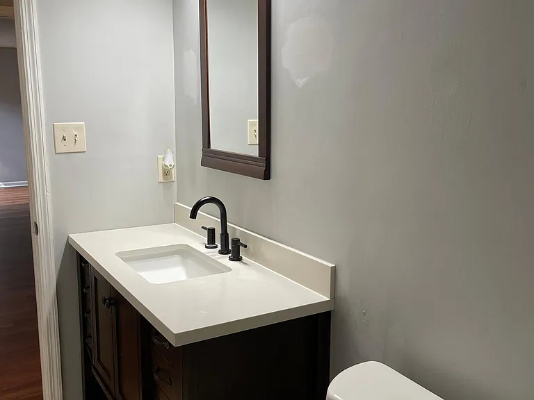 1502 Whitfield Park Cir — Photo 14