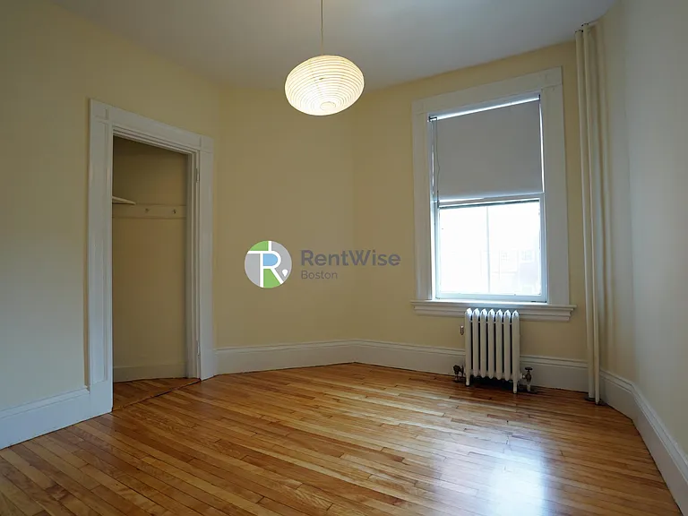 2 Ware St #109U — Photo 4
