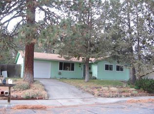 723 SE 6th St, Bend, OR 97702