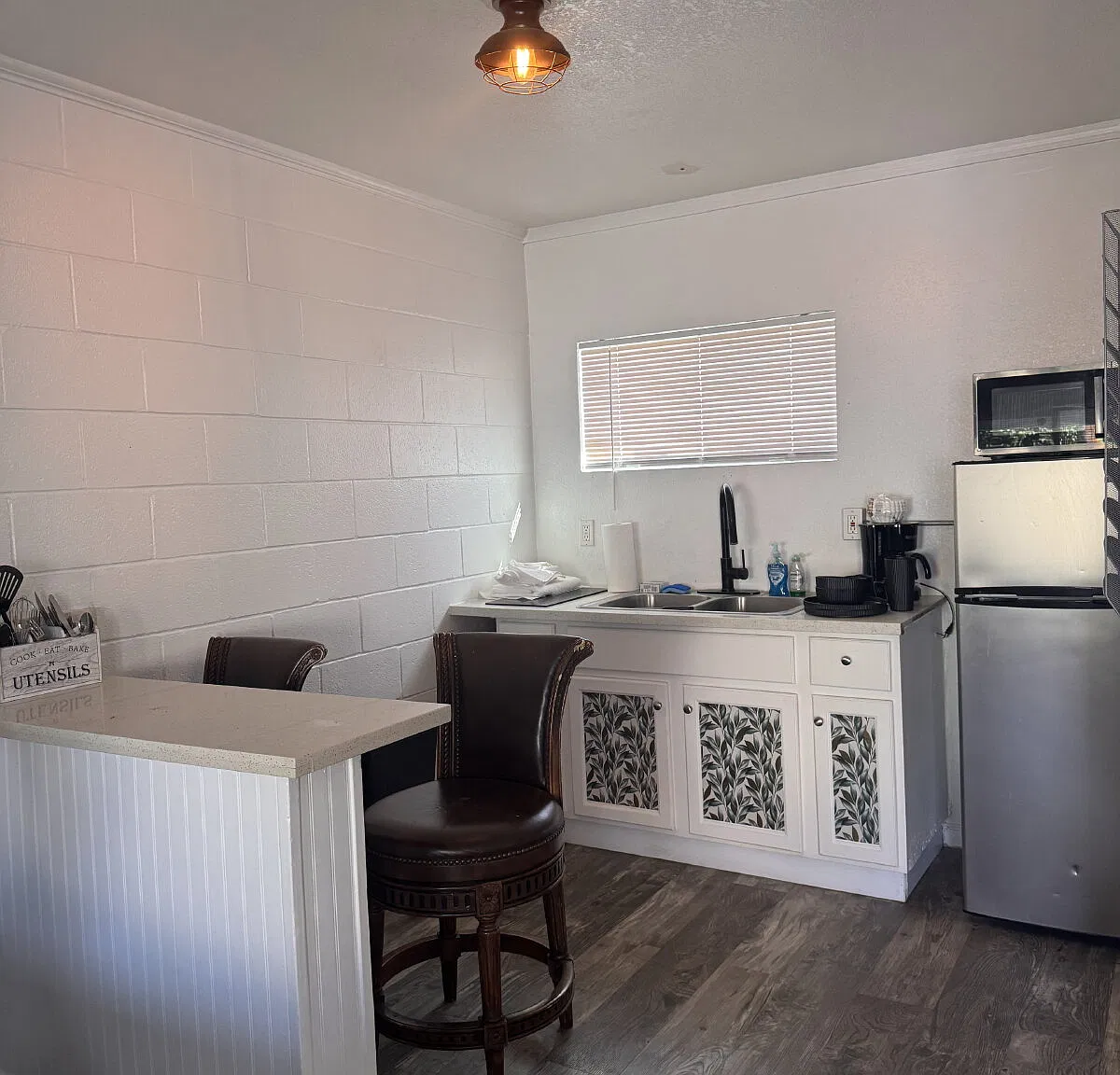 9509 Folsom Blvd — Photo 2