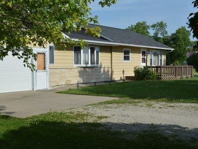 100 S Spruce Ave, Garrison, IA, 52229