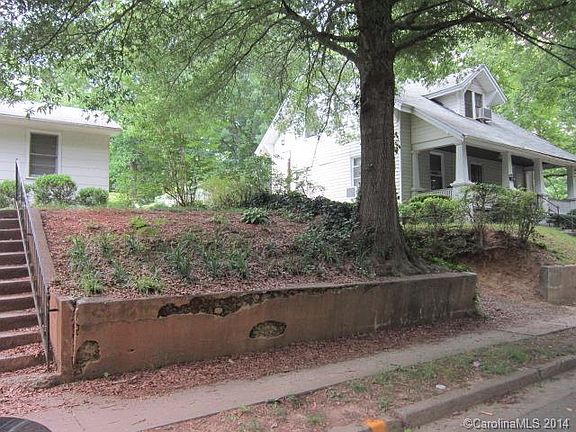 3rd image of 420 W Sharpe St