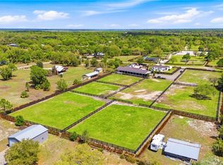 21571 N River Rd, Alva, FL 33920