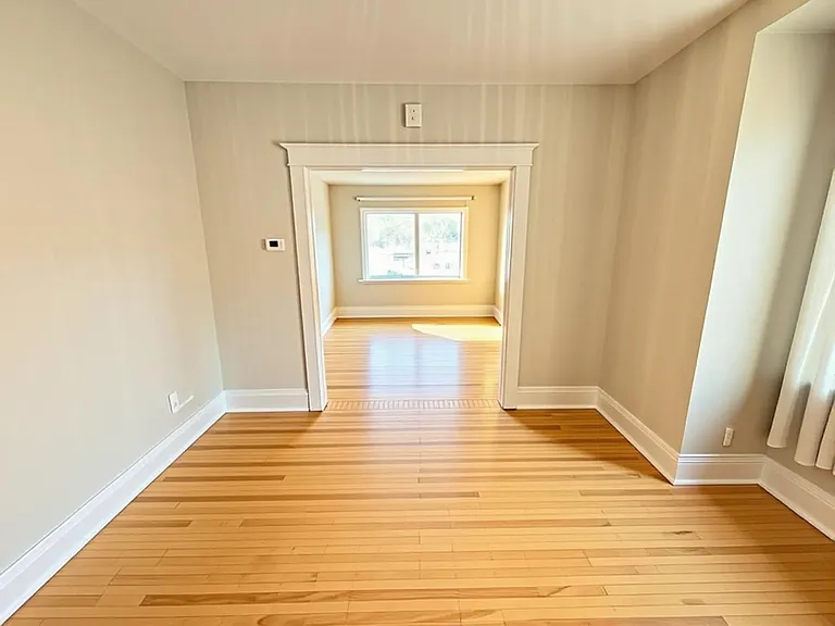 392 Aberdeen Ave #1 — Photo 6