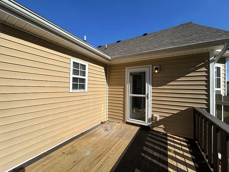 1340 Loren Cir — Photo 24