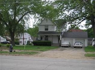 1061 E River St, Elyria, OH 44035