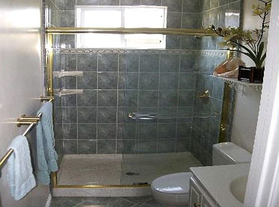 Luxurious Updated bathroom