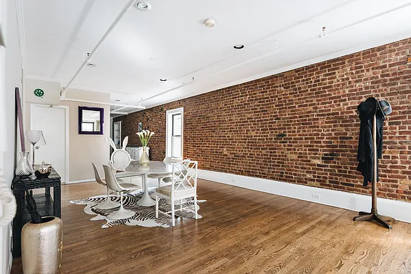 Sold by Harmonycity Corp. | media 8