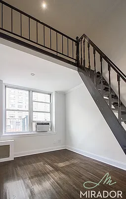 Rented by Mirador Real Estate | media 23